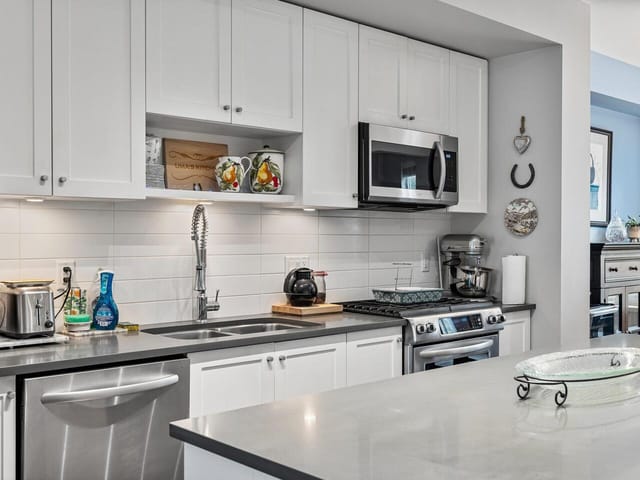 Townhouse for sale in Surrey, South Surrey White Rock, 16 277 171 Street, 263154476 | Realtylink.org