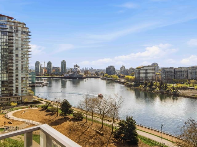 Apartment for sale in Vancouver, Vancouver West, 1101 980 Cooperage Way, 263154525 | Realtylink.org