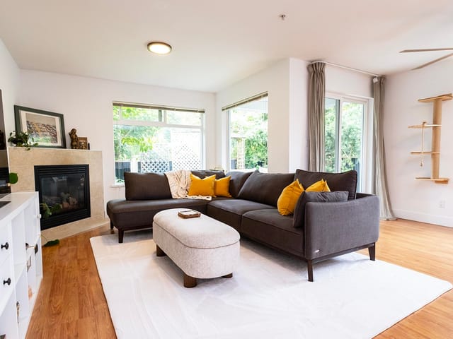 Townhouse for sale in Gibsons, Sunshine Coast, 8 624 Shaw Road, 263154619 | Realtylink.org