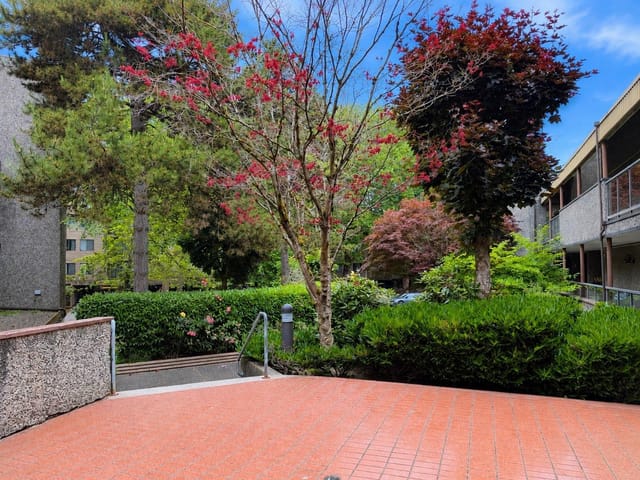 Apartment for sale in Richmond, Richmond, 102 8460 Ackroyd Road, 263154676 | Realtylink.org
