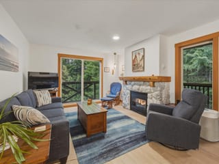 Apartment for sale in Whistler, Whistler, 325 4660 Blackcomb Way, 263154754 | Realtylink.org