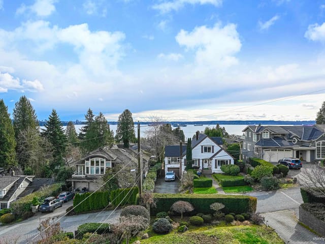House for rent in West Vancouver, West Vancouver, 2557 Lawson Avenue, 263154802 | Realtylink.org