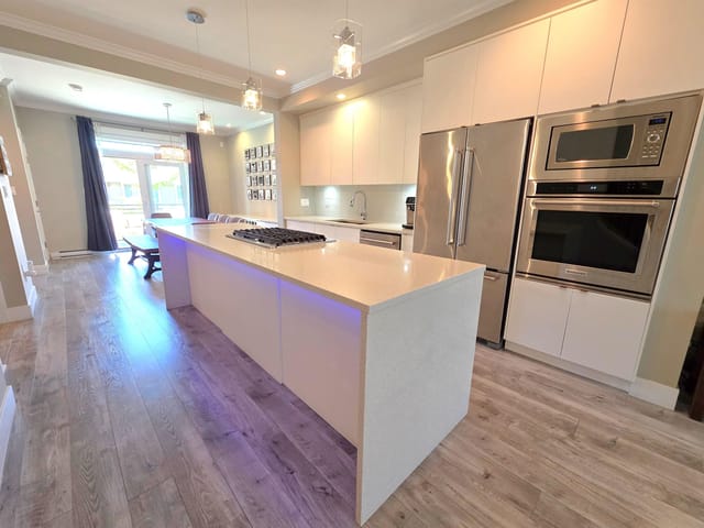 Townhouse for sale in Surrey, Cloverdale, 148 16488 64 Avenue, 263155055 | Realtylink.org