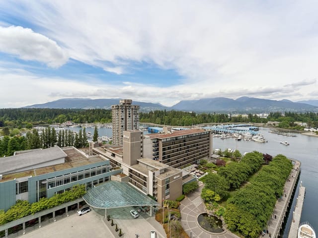 Apartment for sale in Vancouver, Vancouver West, 1703 560 Cardero Street, 263155159 | Realtylink.org