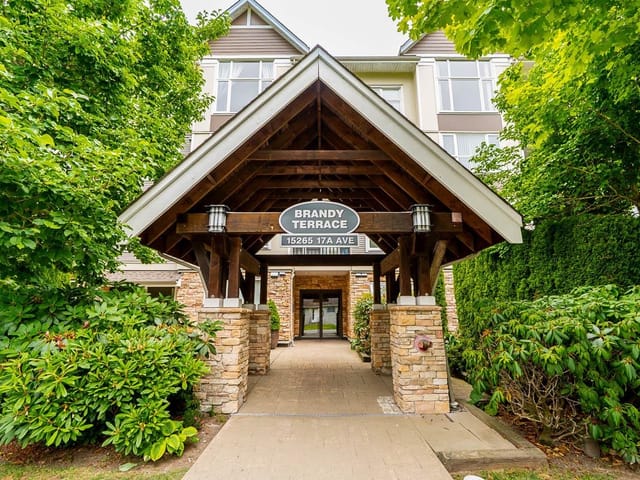 Apartment for sale in Surrey, South Surrey White Rock, 106 15265 17a Avenue, 263155199 | Realtylink.org