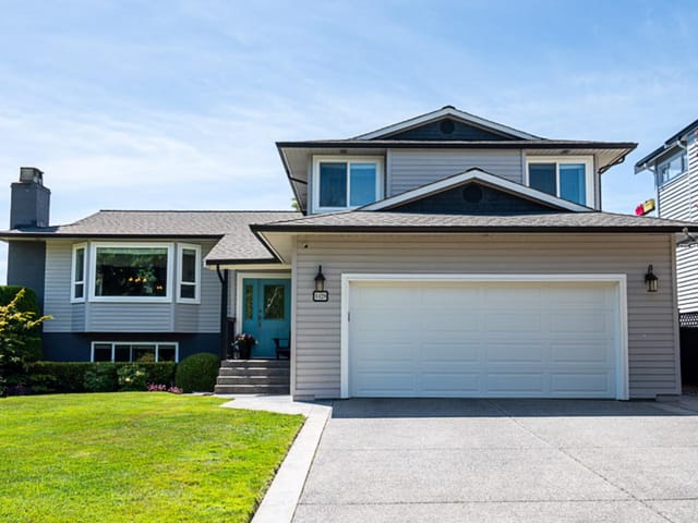 House for sale in Surrey, South Surrey White Rock, 1429 133a Street, 263155311 | Realtylink.org