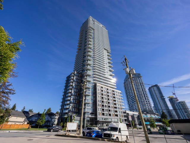 Apartment for sale in Coquitlam, Coquitlam, 2502 567 Emerson Street, 263155425 | Realtylink.org