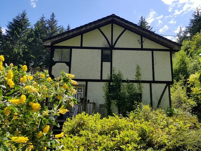 House for sale in Galiano Island, Islands-Van. & Gulf, 380 S Warbler Road, 263155439 | Realtylink.org