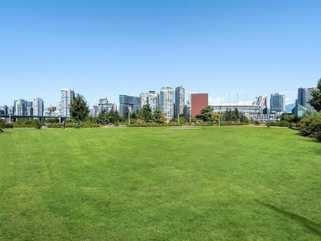 Apartment for rent in Vancouver, Vancouver West, 404 1616 Columbia Street, 263155463 | Realtylink.org