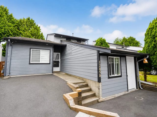 House for sale in Surrey, Surrey, 12458 76b Avenue, 263155498 | Realtylink.org