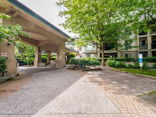 Apartment for sale in Surrey, Cloverdale, 331 19528 Fraser Highway, 263155511 | Realtylink.org
