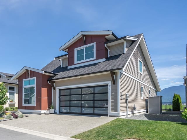 House for sale in Chilliwack, Sardis, 97 46213 Hakweles Road, 263155526 | Realtylink.org