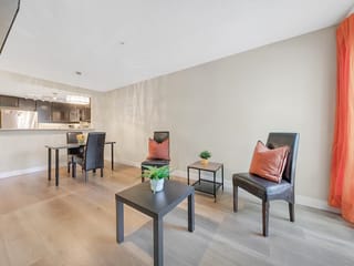 Apartment for sale in Surrey, North Surrey, 334 10838 City Parkway, 263155555 | Realtylink.org