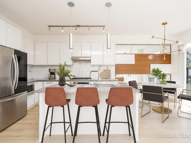Townhouse for sale in Coquitlam, Coquitlam, 10 3400 Devonshire Avenue, 263155607 | Realtylink.org