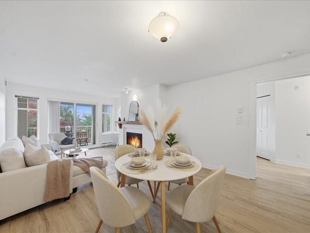 Apartment for sale in Coquitlam, Coquitlam, 212 1428 Parkway Boulevard, 263155641 | Realtylink.org