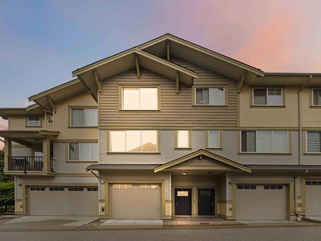 Townhouse for sale in Surrey, Surrey, 11 9533 130a Street, 263155657 | Realtylink.org