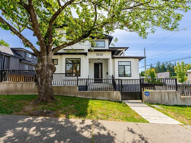 House for sale in Burnaby, Burnaby East, 7419 1st Street, 263155771 | Realtylink.org
