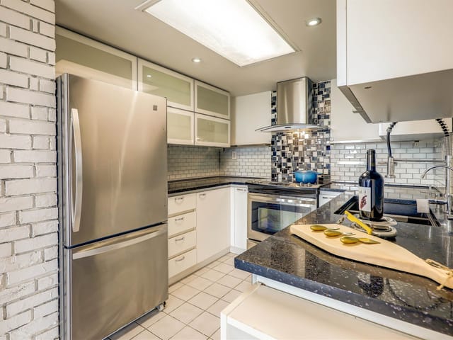 Apartment for sale in Surrey, North Surrey, 808 10082 148 Street, 263155884 | Realtylink.org