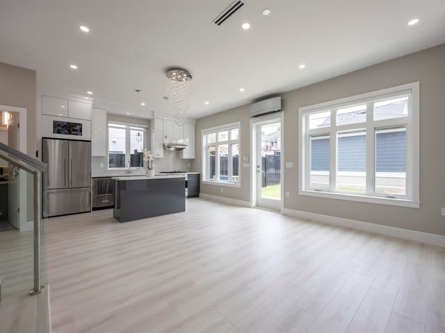 1/2 Duplex for sale in Vancouver, Vancouver East, 2 5808 Lanark Street, 263155943 | Realtylink.org