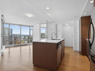 Apartment for sale in Vancouver, Vancouver West, 2706 1255 Seymour Street, 263155961 | Realtylink.org