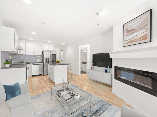 Apartment for sale in Vancouver, Vancouver East, 105 5025 Joyce Street, 263156052 | Realtylink.org