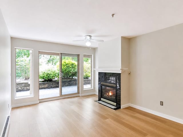 Apartment for sale in Abbotsford, Abbotsford, 105 33478 Roberts Avenue, 263156094 | Realtylink.org