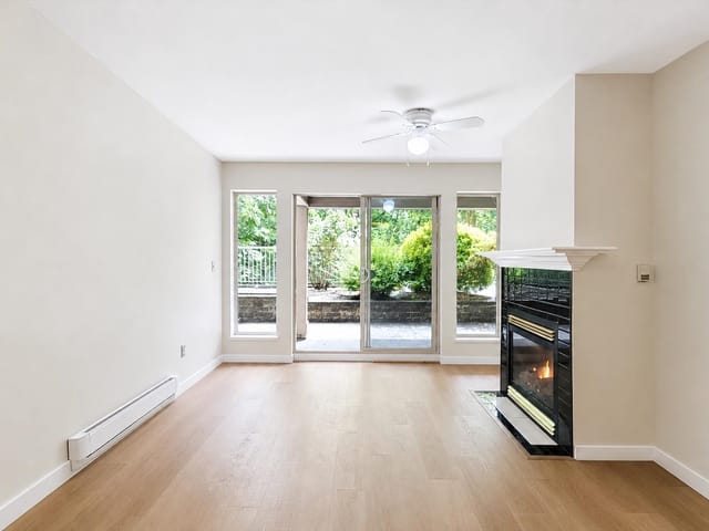 Apartment for sale in Abbotsford, Abbotsford, 105 33478 Roberts Avenue, 263156094 | Realtylink.org
