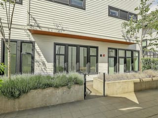 Townhouse for sale in Coquitlam, Coquitlam, 103 1306 Laval Square, 263156172 | Realtylink.org