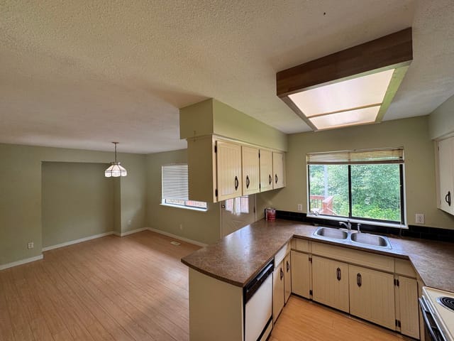 House for sale in Surrey, Surrey, 8839 156a Street, 263156249 | Realtylink.org