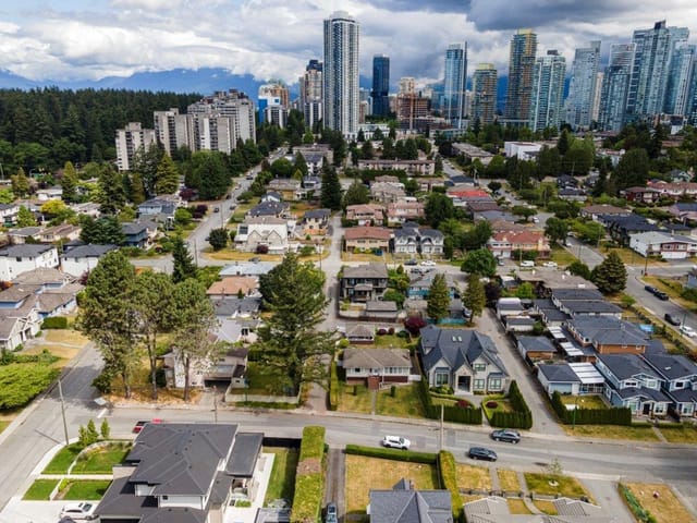 House for sale in Burnaby, Burnaby South, 4241 Greta Street, 263156360 | Realtylink.org