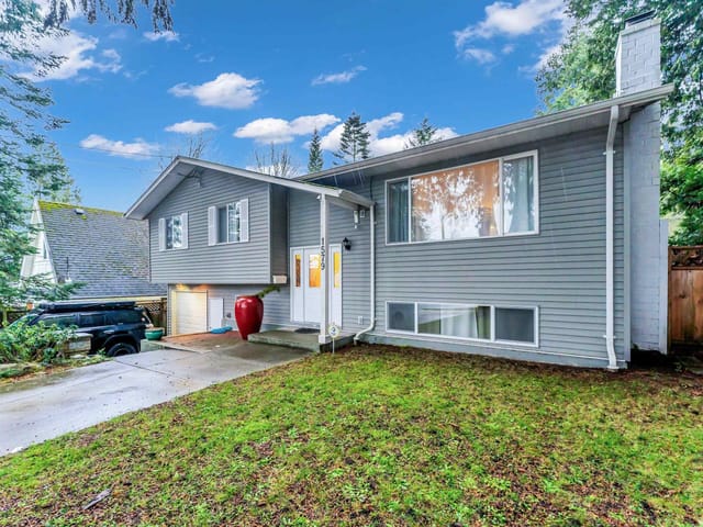 House for sale in Surrey, South Surrey White Rock, 1579 136 Street, 263156372 | Realtylink.org