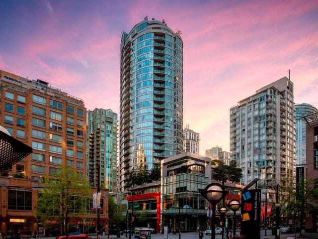 Apartment for sale in Vancouver, Vancouver West, 2305 833 Homer Street, 263156506 | Realtylink.org