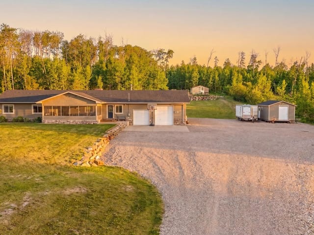 House for sale in Charlie Lake, Fort St. John, 13258 Charlie Lake Crescent, 263156605 | Realtylink.org