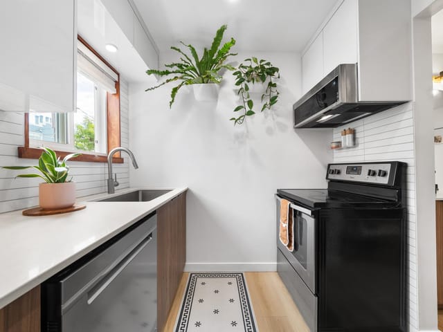Apartment for sale in Vancouver, Vancouver East, 140 2390 McGill Street, 263156623 | Realtylink.org