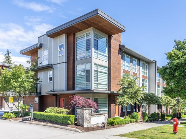 Townhouse for sale in Surrey, South Surrey White Rock, 111 2228 162 Street Street, 263156631 | Realtylink.org