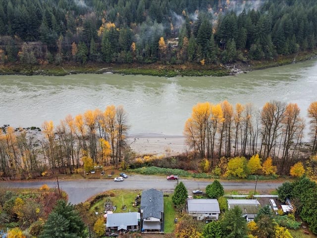 House for sale in Yale, Fraser Canyon, 31191 Front Street, 263156658 | Realtylink.org