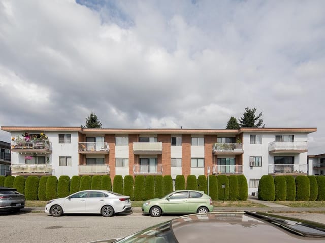 Apartment for sale in Burnaby, Burnaby South, 307 5127 Irving Street, 263156667 | Realtylink.org