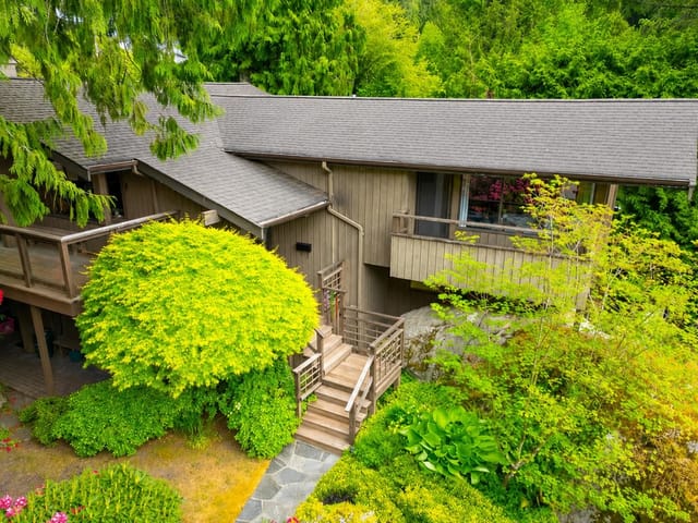 House for sale in West Vancouver, West Vancouver, 5335 Marine Drive, 263156668 | Realtylink.org