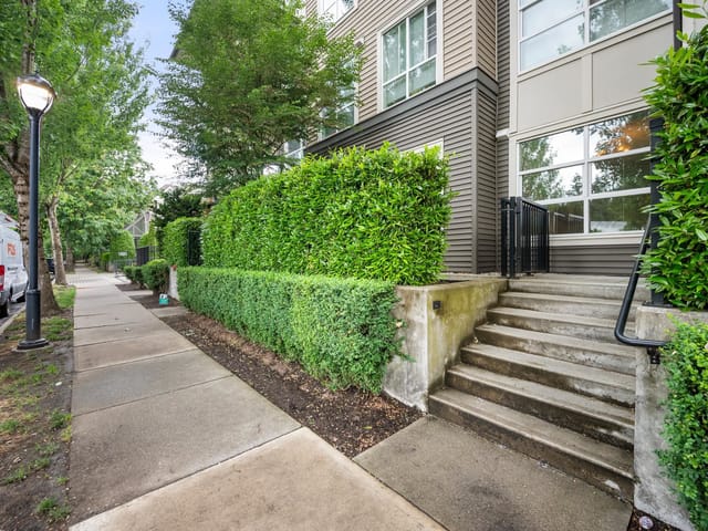 Apartment for sale in Pitt Meadows, Pitt Meadows, 108 12409 Harris Road, 263156708 | Realtylink.org