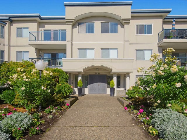 Apartment for sale in White Rock, South Surrey White Rock, 303 1441 Blackwood Street, 263156746 | Realtylink.org