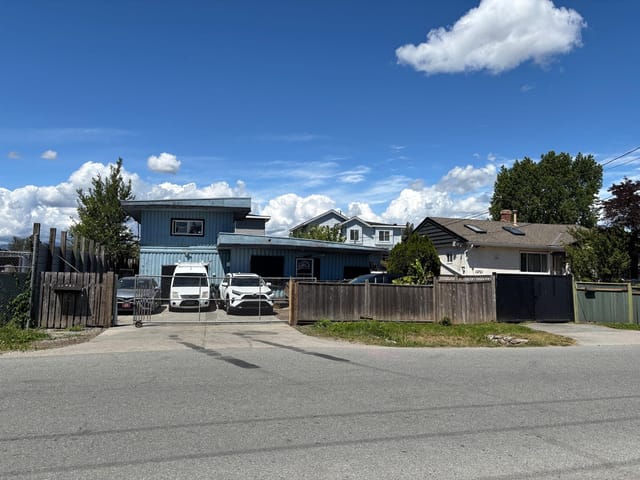 House for sale in Surrey, North Surrey, 12711 112a Avenue, 263156792 | Realtylink.org