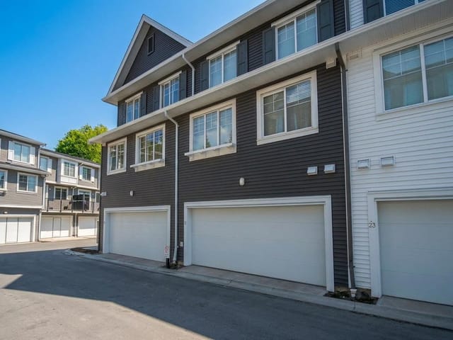 Townhouse for sale in Surrey, South Surrey White Rock, 22 16337 15 Avenue, 263156800 | Realtylink.org