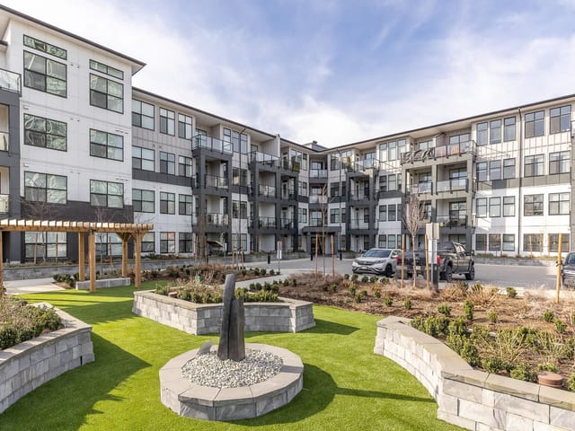 Apartment for sale in Abbotsford, Abbotsford, 210 2120 Gladwin Road, 263156949 | Realtylink.org