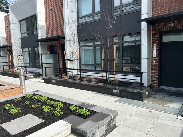 Townhouse for rent in Vancouver, Vancouver West, 6284 Oak Street, 263156987 | Realtylink.org