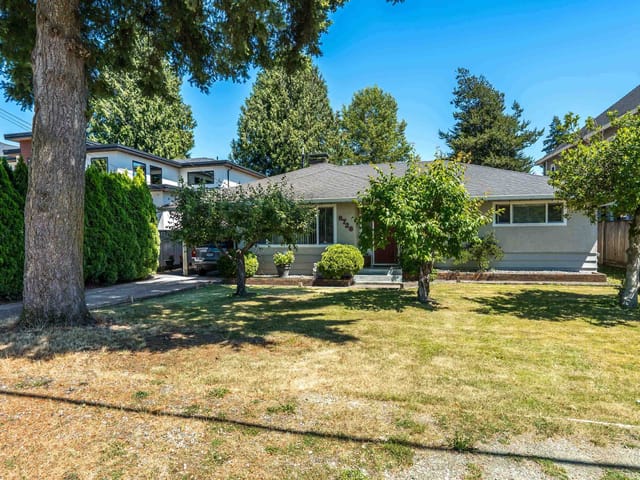 House for sale in Surrey, Surrey, 8726 154b Street, 263157036 | Realtylink.org