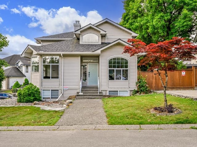 House for sale in Surrey, Surrey, 16730 85 Avenue, 263157078 | Realtylink.org