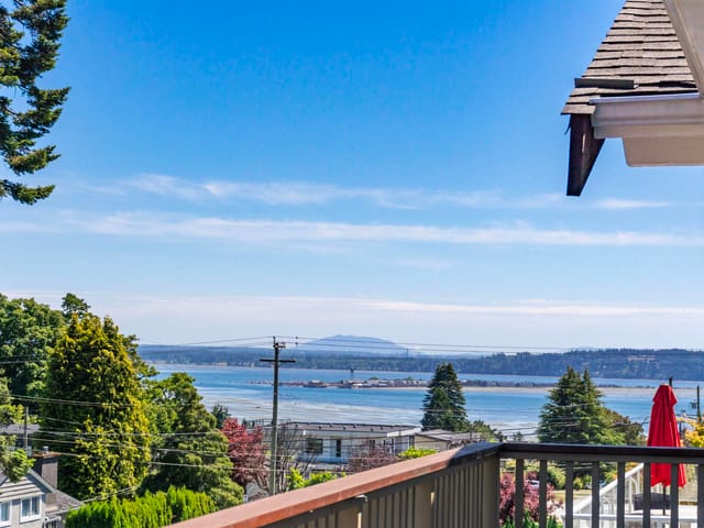 House for sale in White Rock, South Surrey White Rock, 1243 Parker Street, 263157083 | Realtylink.org