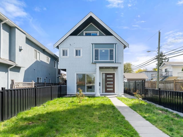 1/2 Duplex for sale in Vancouver, Vancouver East, 6692 Nanaimo Street, 263157099 | Realtylink.org