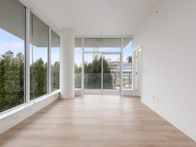 Apartment for sale in Surrey, North Surrey, 2706 9675 King George Boulevard, 263157217 | Realtylink.org