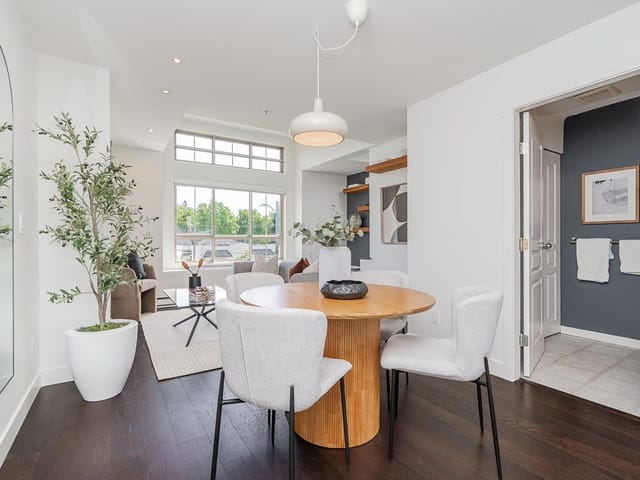 Townhouse for sale in Vancouver, Vancouver West, 26 2375 W Broadway, 263157223 | Realtylink.org